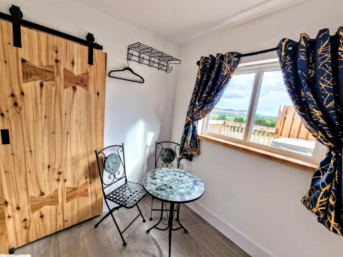 Kaoglen Lodge - Fawn Pod - Hot Tub - Dogs - Pitlochry - Luxury Blairgowrie and Rattray Екстериор снимка